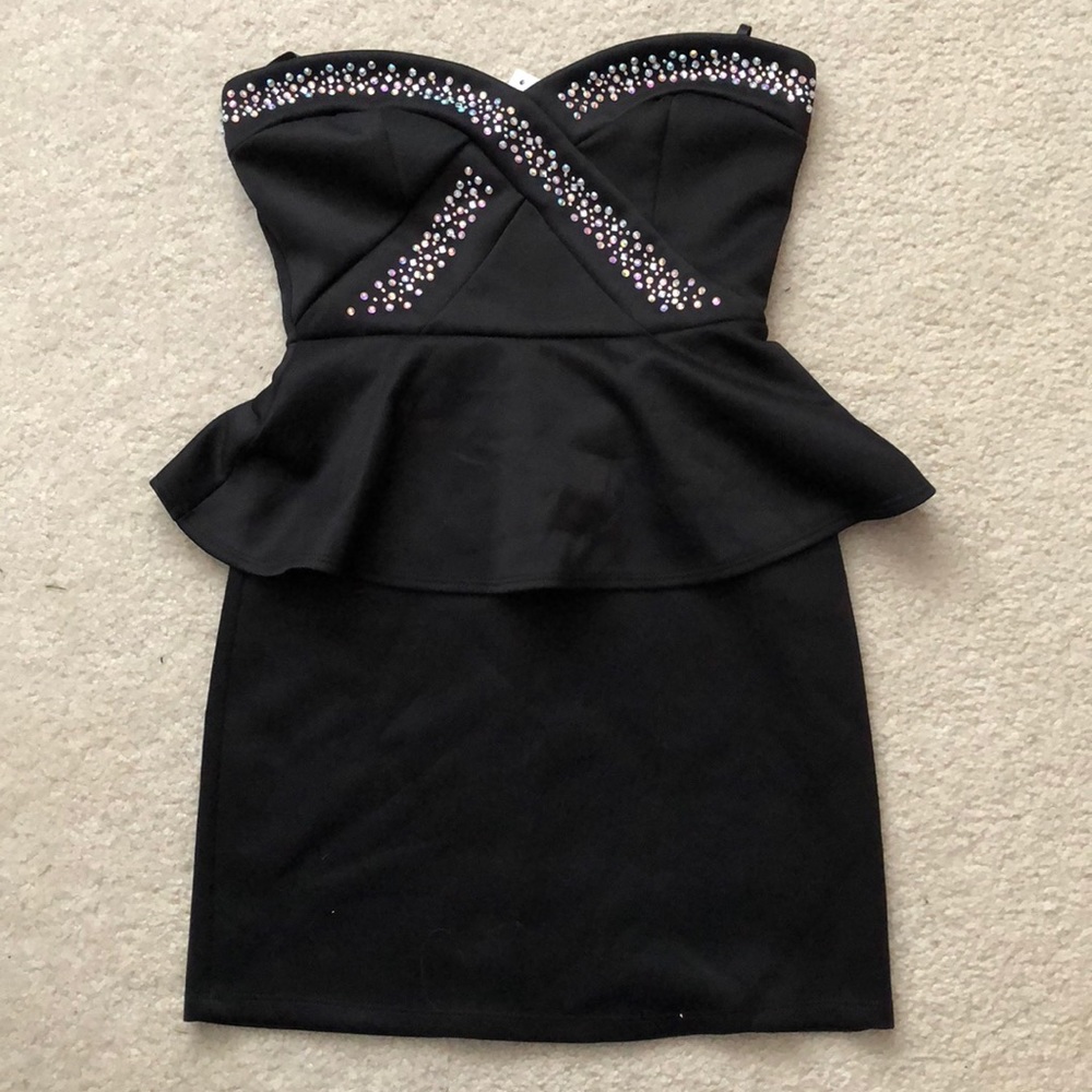 Black strapless party dress